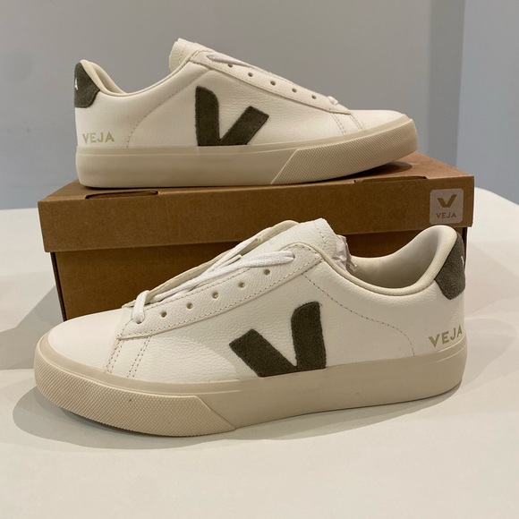 Veja Campo Sneaker in White/Kaki Green sz 39EU/8US New in Box - Picture 4 of 8